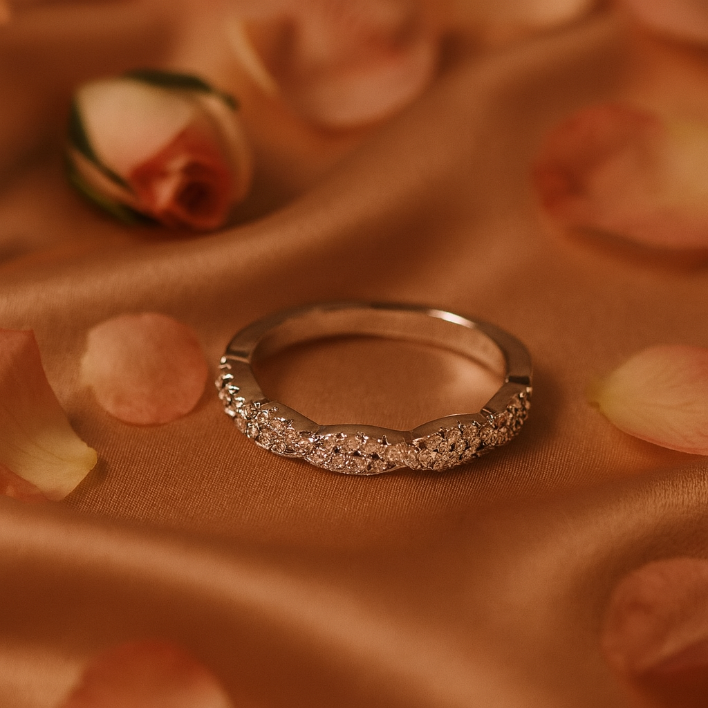 Petaluxe Ring