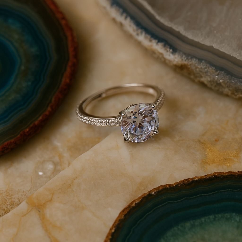 Veyona Ring