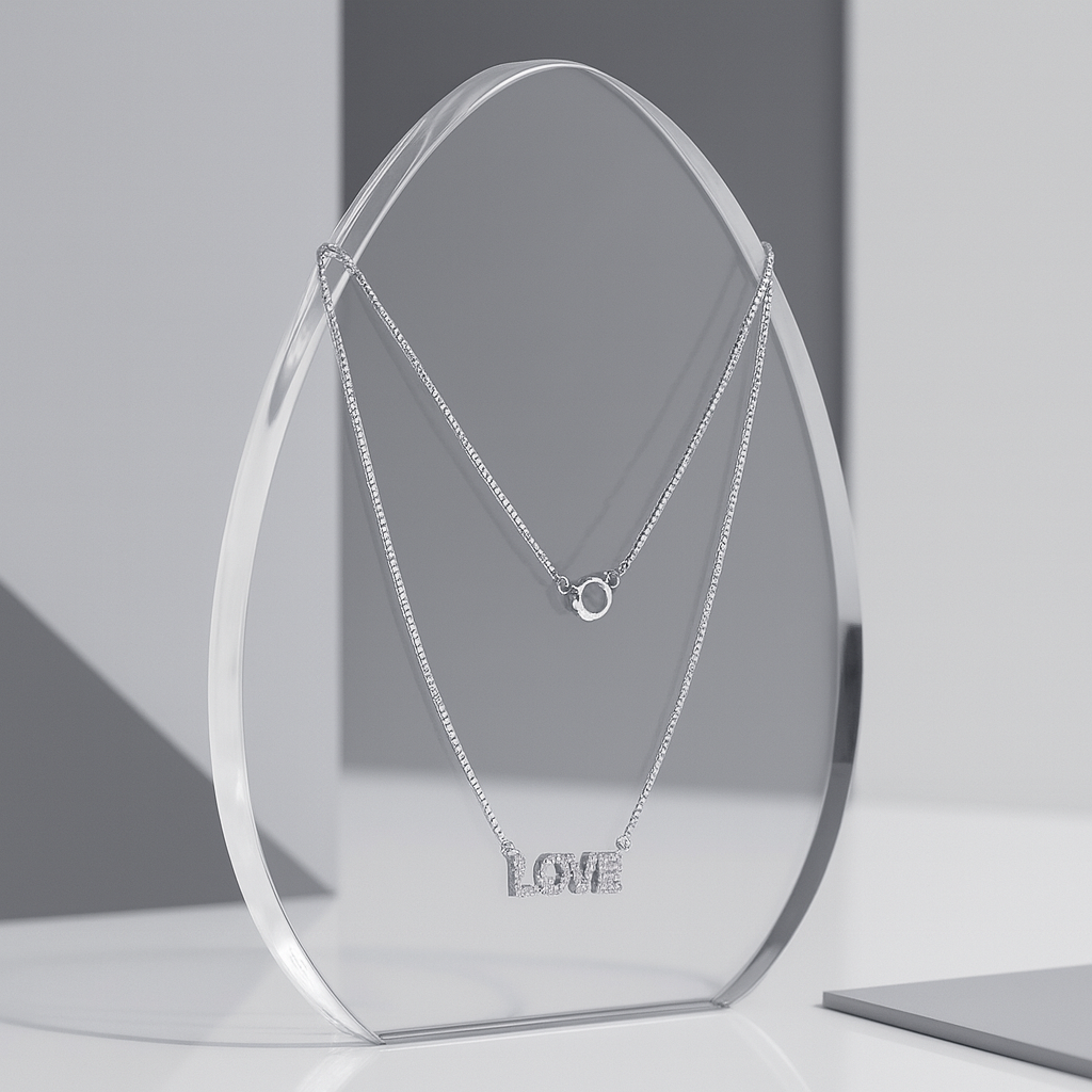 Amoura Love Silver