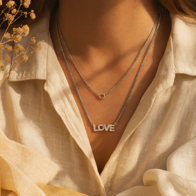 Amoura Love Silver