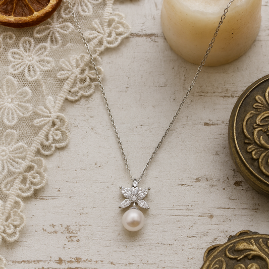 Aurivine Necklace