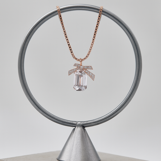 BellaBow Pendant