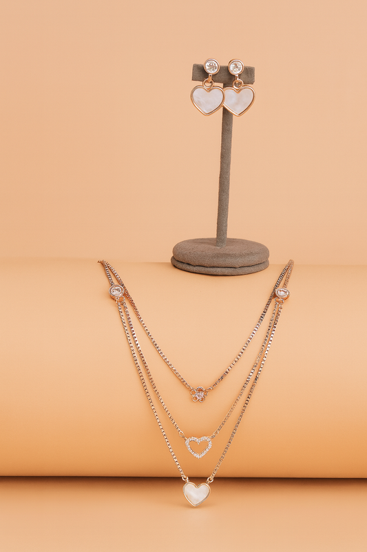 Amoura Heart Set