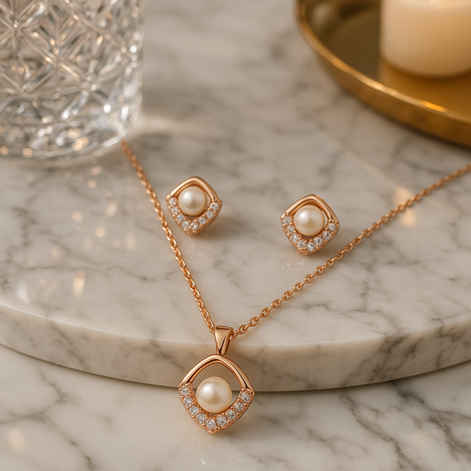 Pearlora Charm Set