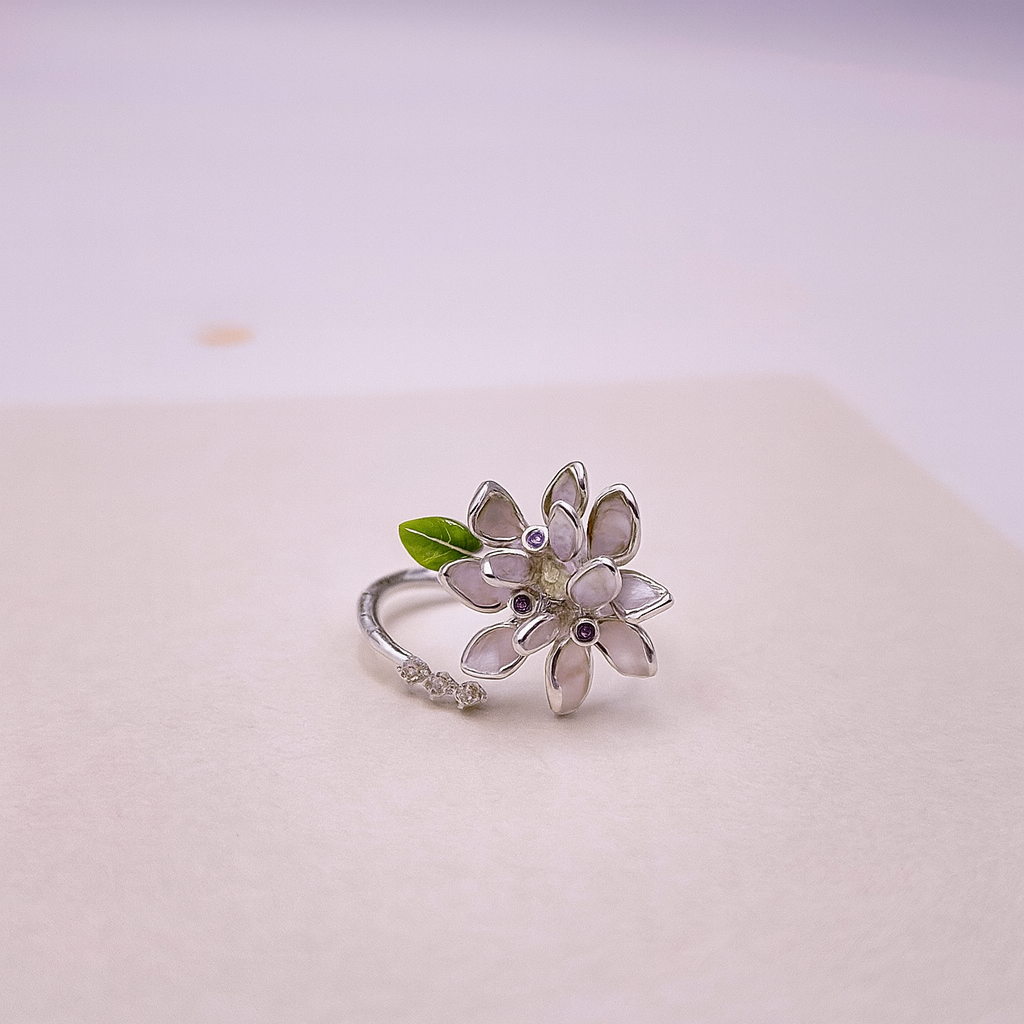 Ameliora Bloom Ring