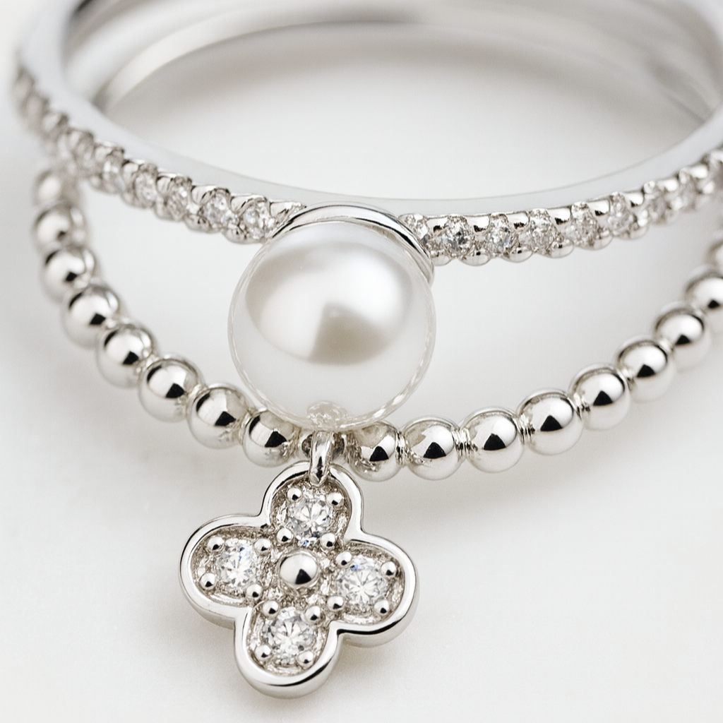 Vivenza Charm Ring