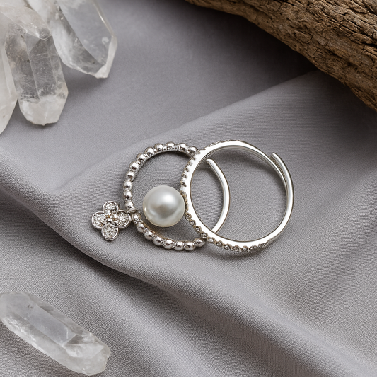 Vivenza Charm Ring