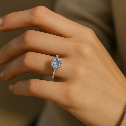 Veyona Ring